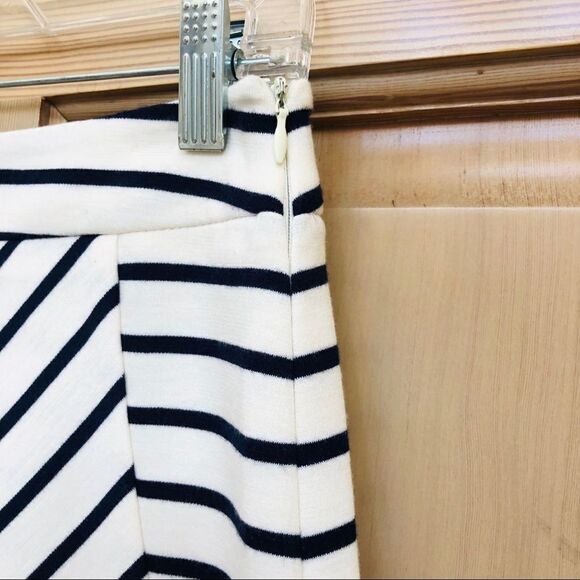 Cynthia Rowley Graphic Chevron Stripe Mini Skirt - Picture 5 of 6